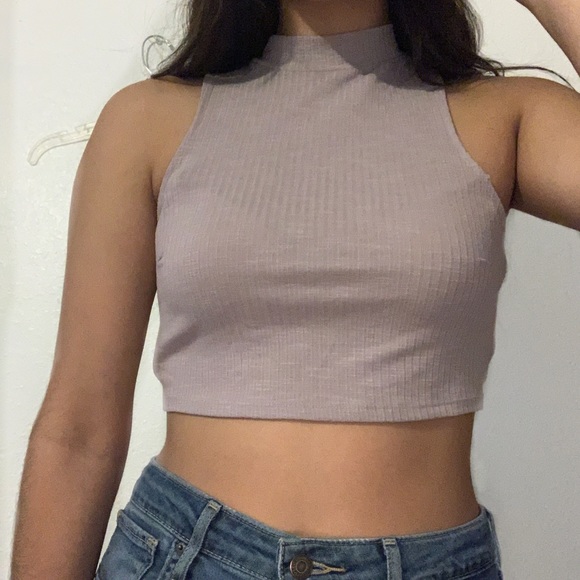 Lilac Mock Neck Crop Top - Picture 2 of 6